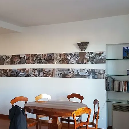 Apartment In Piazza Castello Turin